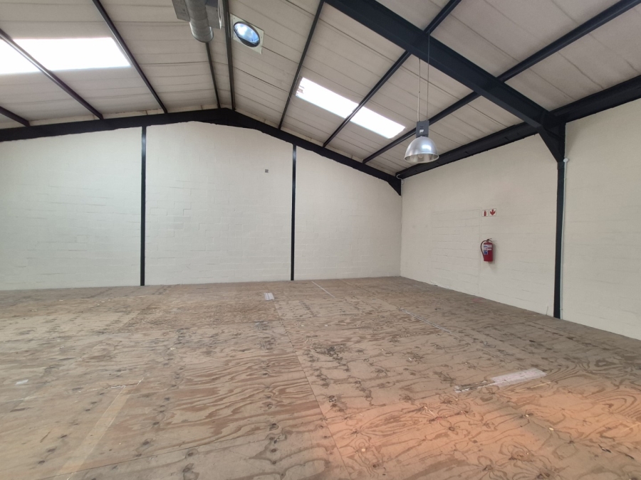 To Let Commercial Property for Rent in Maitland Western Cape
